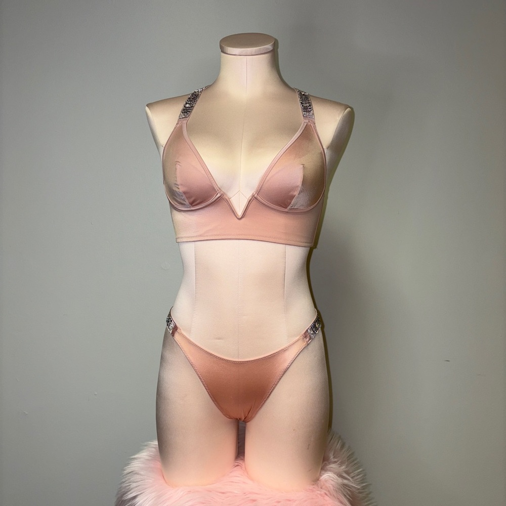 BNWT Victoria's Secret Very Sexy Rhinestone Strap Blush Pink Bralette Set